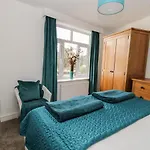 Manor Heath 3 아파트 *